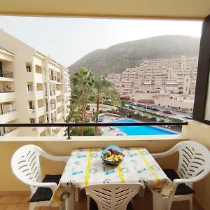 castel-harbour-tenerife.in-canary-islands.com/