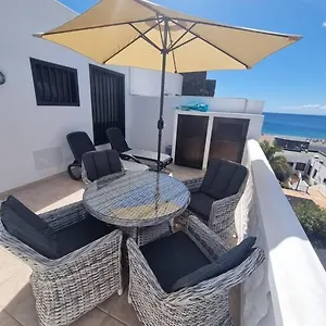 apt-2-bedroom-close-to-beach.in-canary-islands.com/